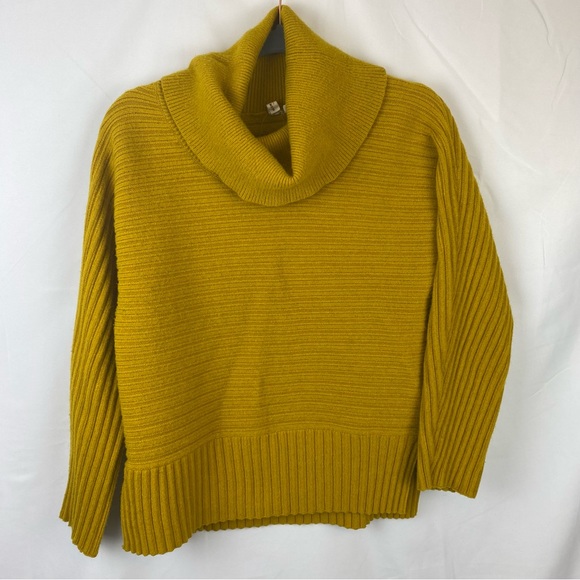 Moth by Anthropologie Ribbed Knit Turtleneck Sweater - Picture 2 of 13